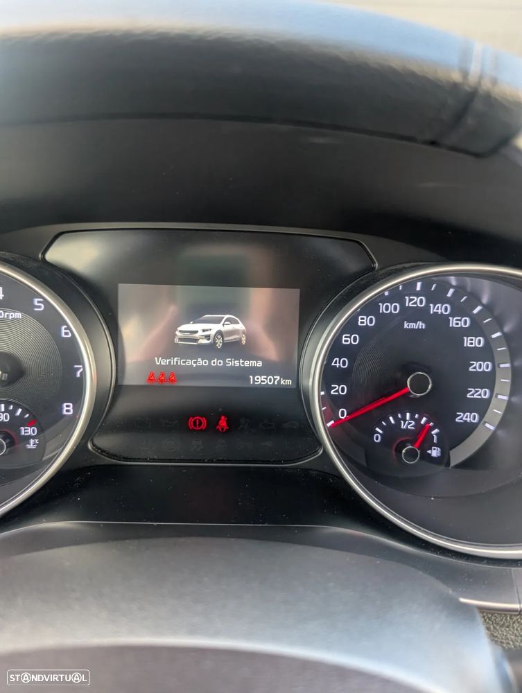 Kia XCeed 1.0 T-GDI GT-Line - 24