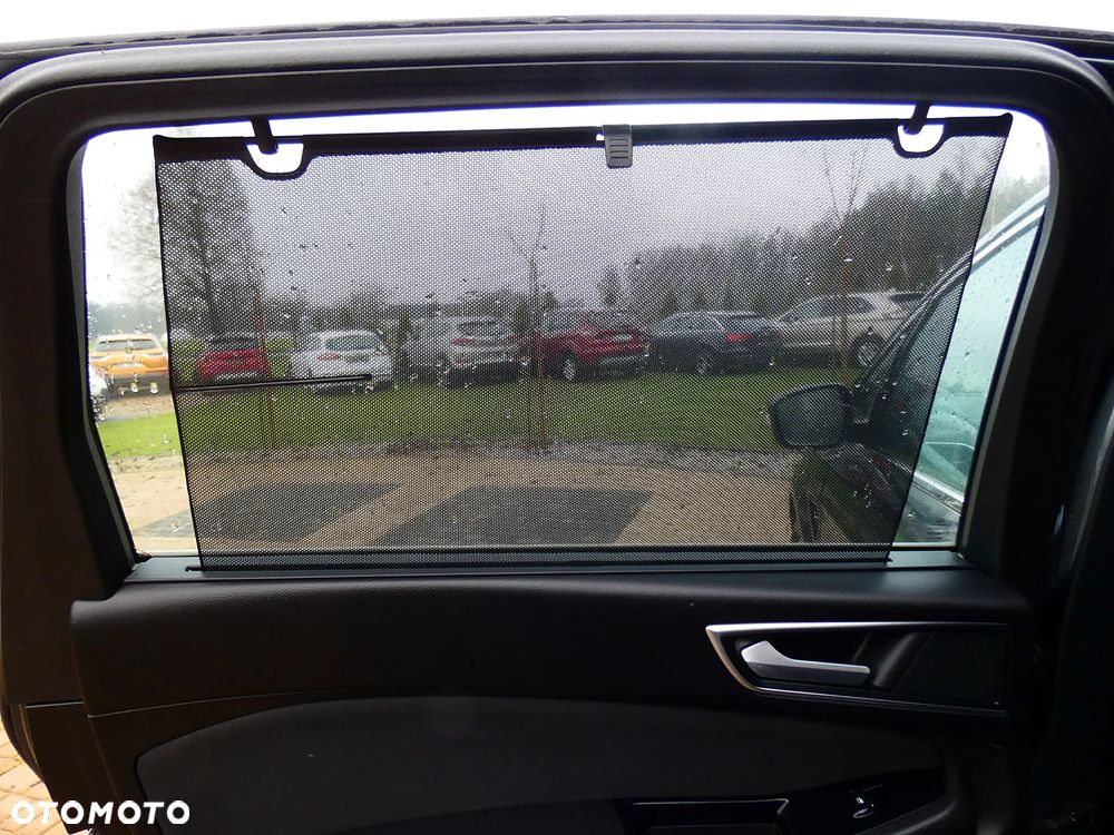 Ford S-Max 1.5 EcoBoost Titanium - 32