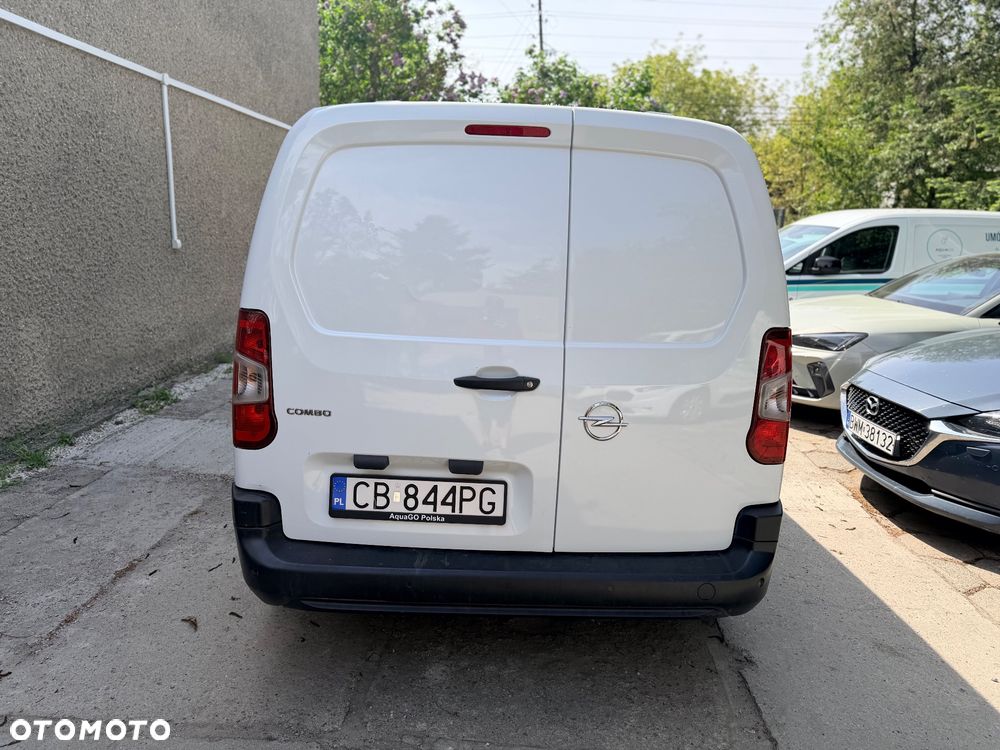 Opel COMBO - 4
