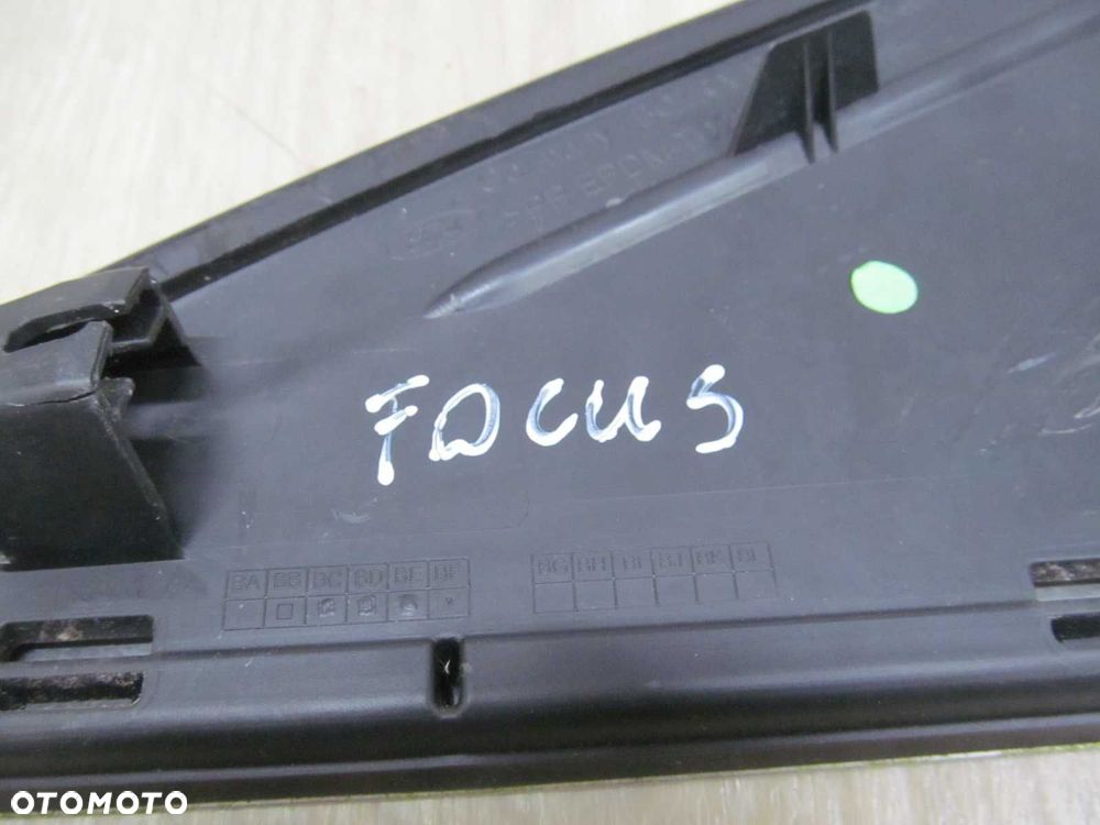 FORD FOCUS MK3 TROJKAT OSLONA BLOTNIKA PRAWA BM51-A16004 10-14 - 6