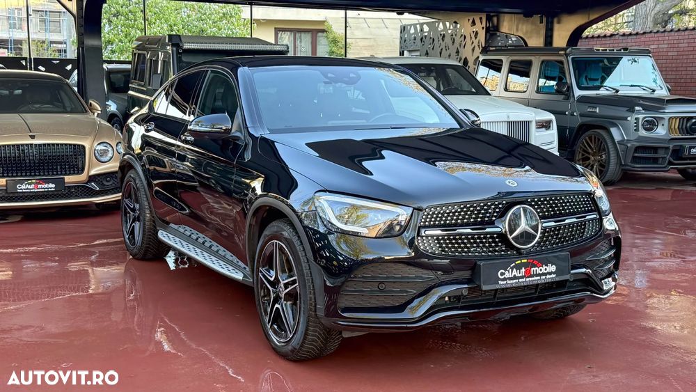 Mercedes-Benz GLC 300 4MATIC MHEV - 8