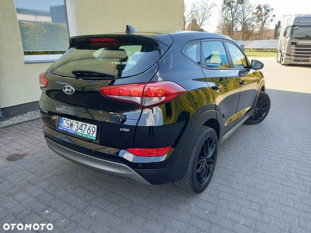 Hyundai Tucson blue 1.7 CRDi 2WD Trend - 6