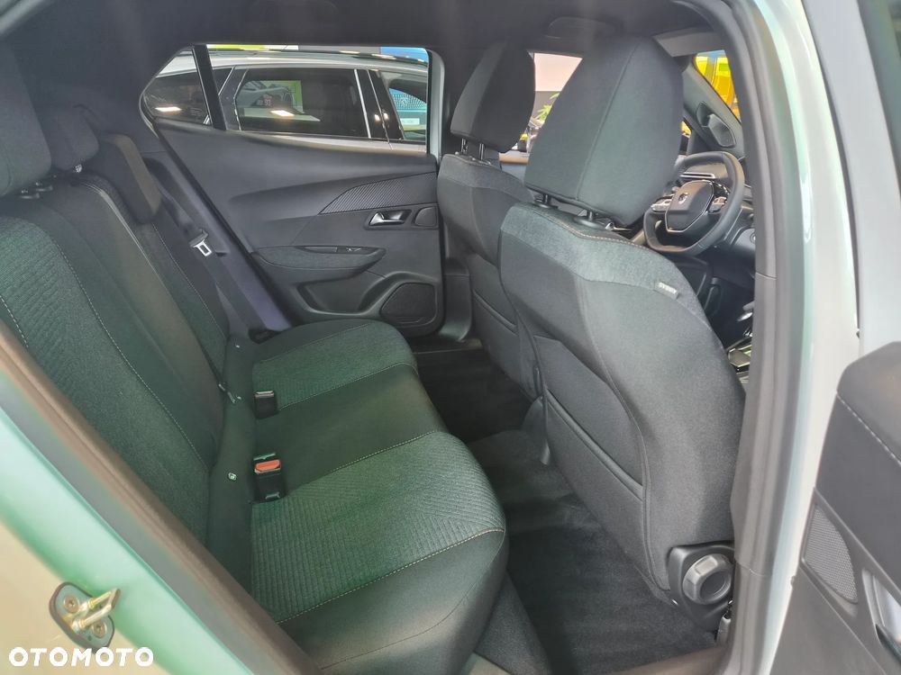 Peugeot 2008 PureTech mHEV Edition e-DCS6 - 8