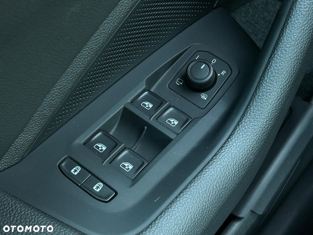 Skoda Superb 2.0 TDI SCR L&K DSG - 21