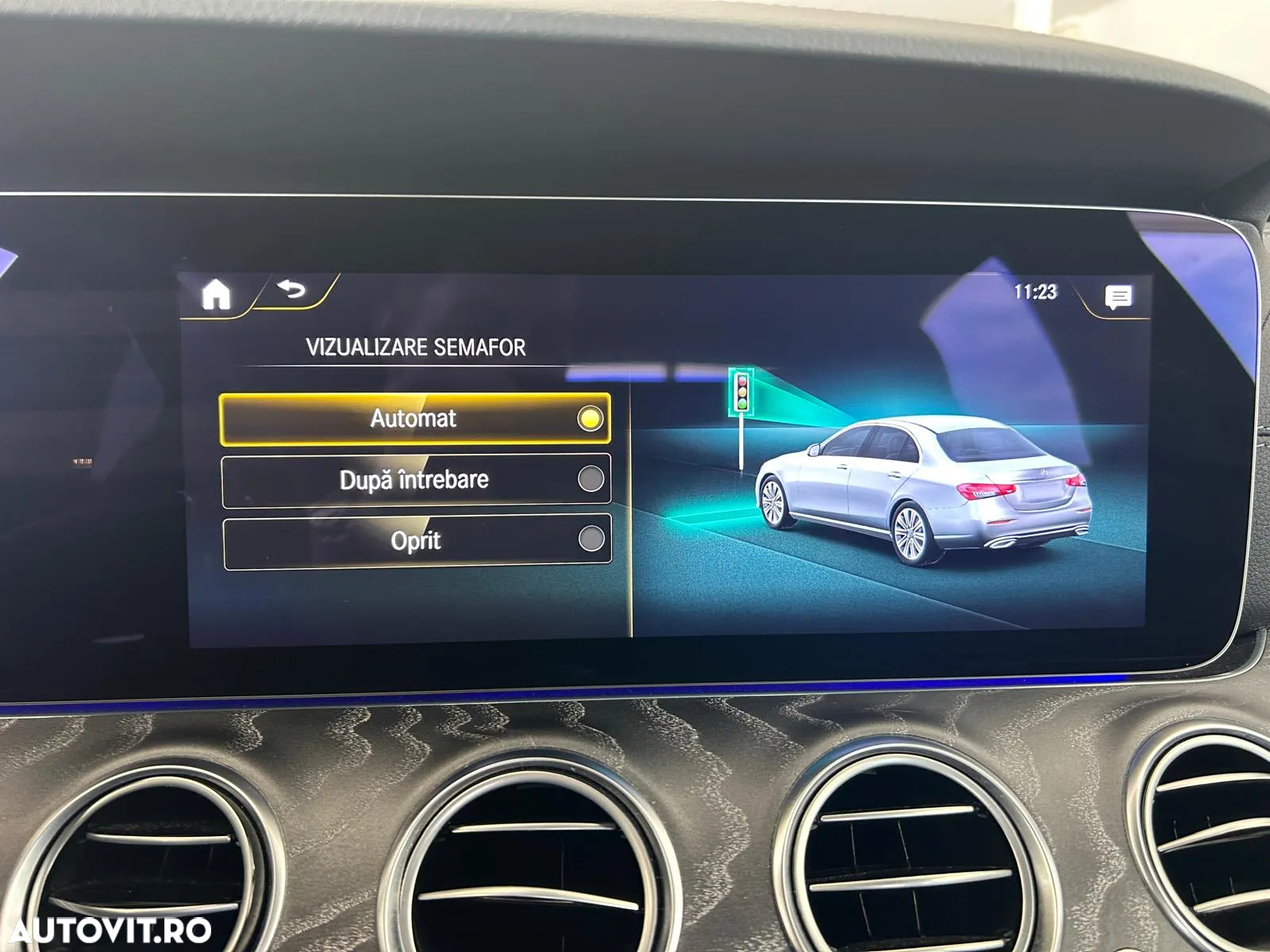 Mercedes-Benz E 300 de 9G-TRONIC AMG Line - 17