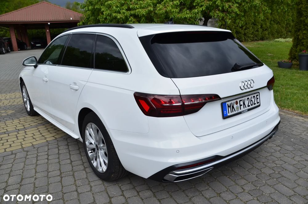 Audi A4 Avant 35 TFSI S tronic S line - 14