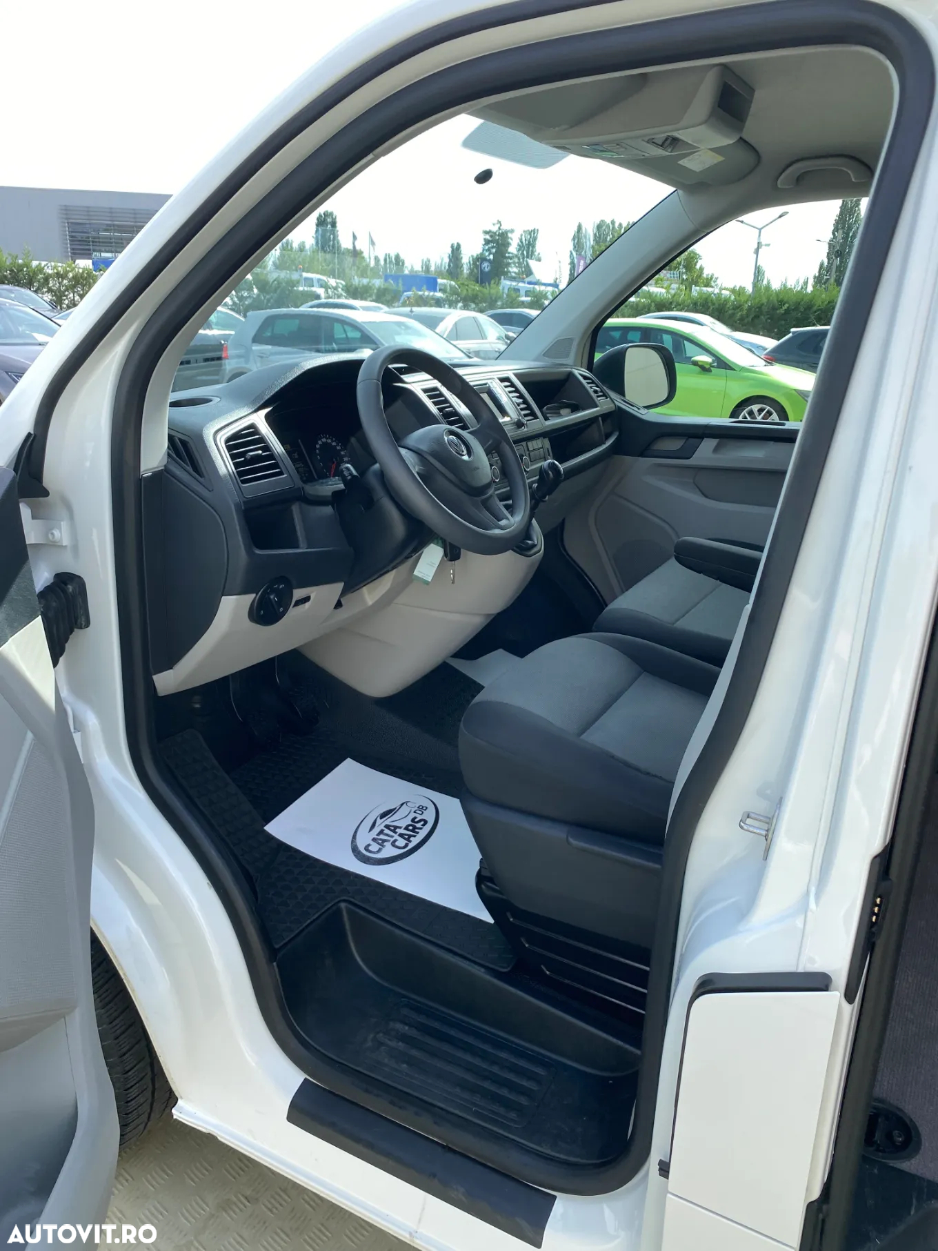 Volkswagen Transporter 2.0TDI 2CULISANTE - 27