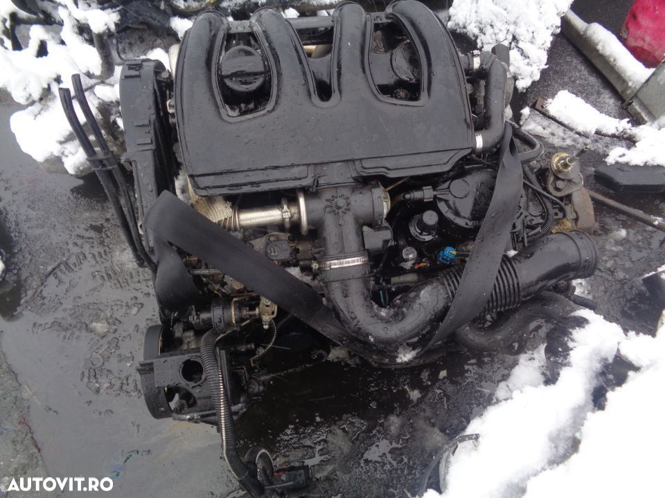 Vand Motor cu pompa de injectie Peugeot Partner 1.9 D din 2005 - 2