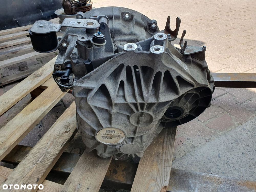SKRZYNIA BIEGÓW mercedes W176 A KLASA manual A1762610101 - 4