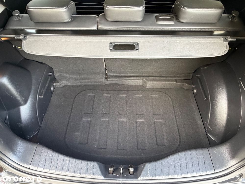 SsangYong/KGM Tivoli - 17