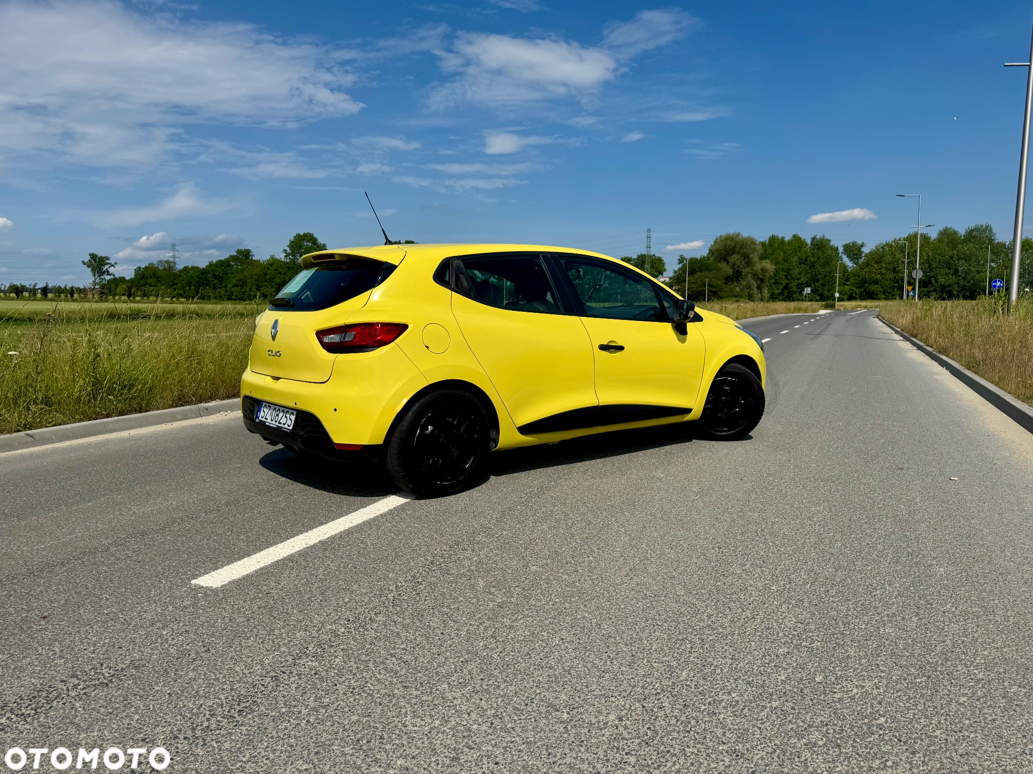 Renault Clio 1.2 16V Authentique - 4