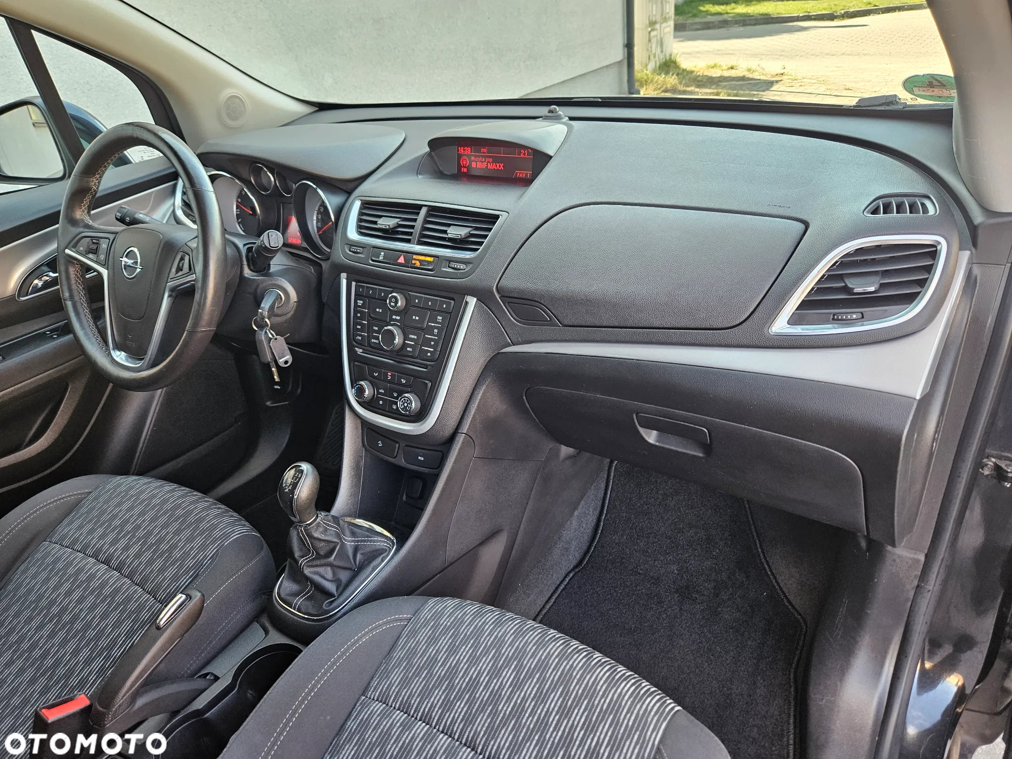 Opel Mokka 1.6 Essentia S&S - 12