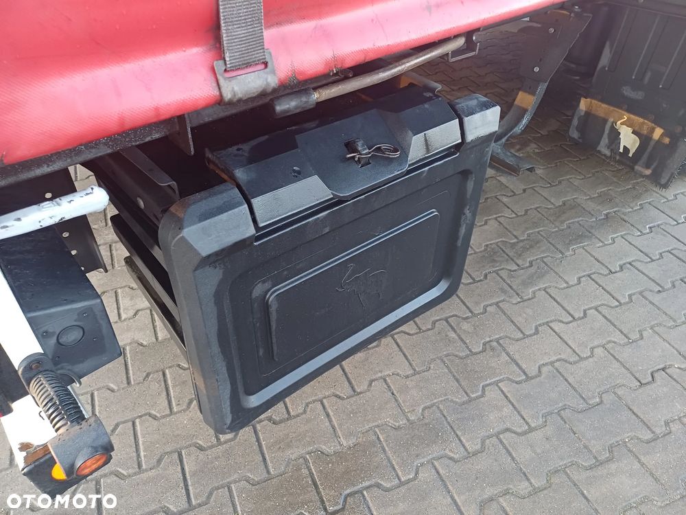 Schmitz Cargobull SCB S3T - 12