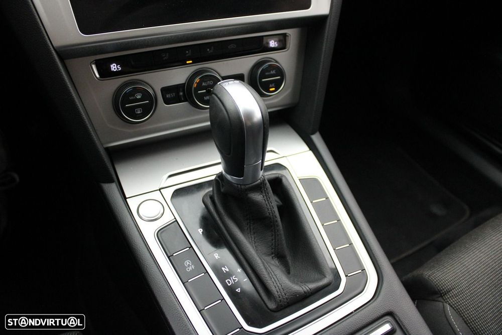 VW Passat Variant 2.0 TDI Business Package DSG - 21