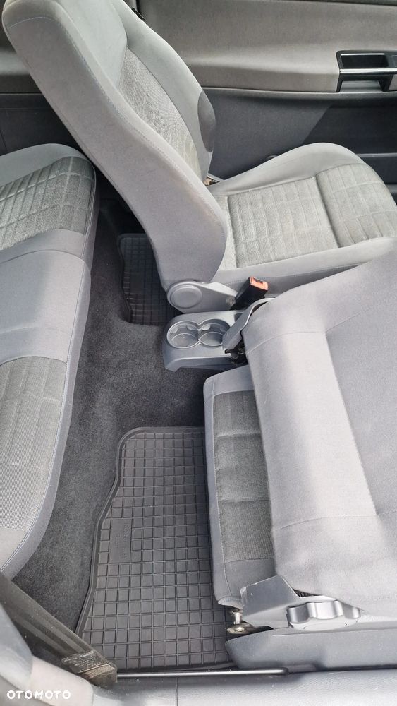 Volkswagen Polo - 15