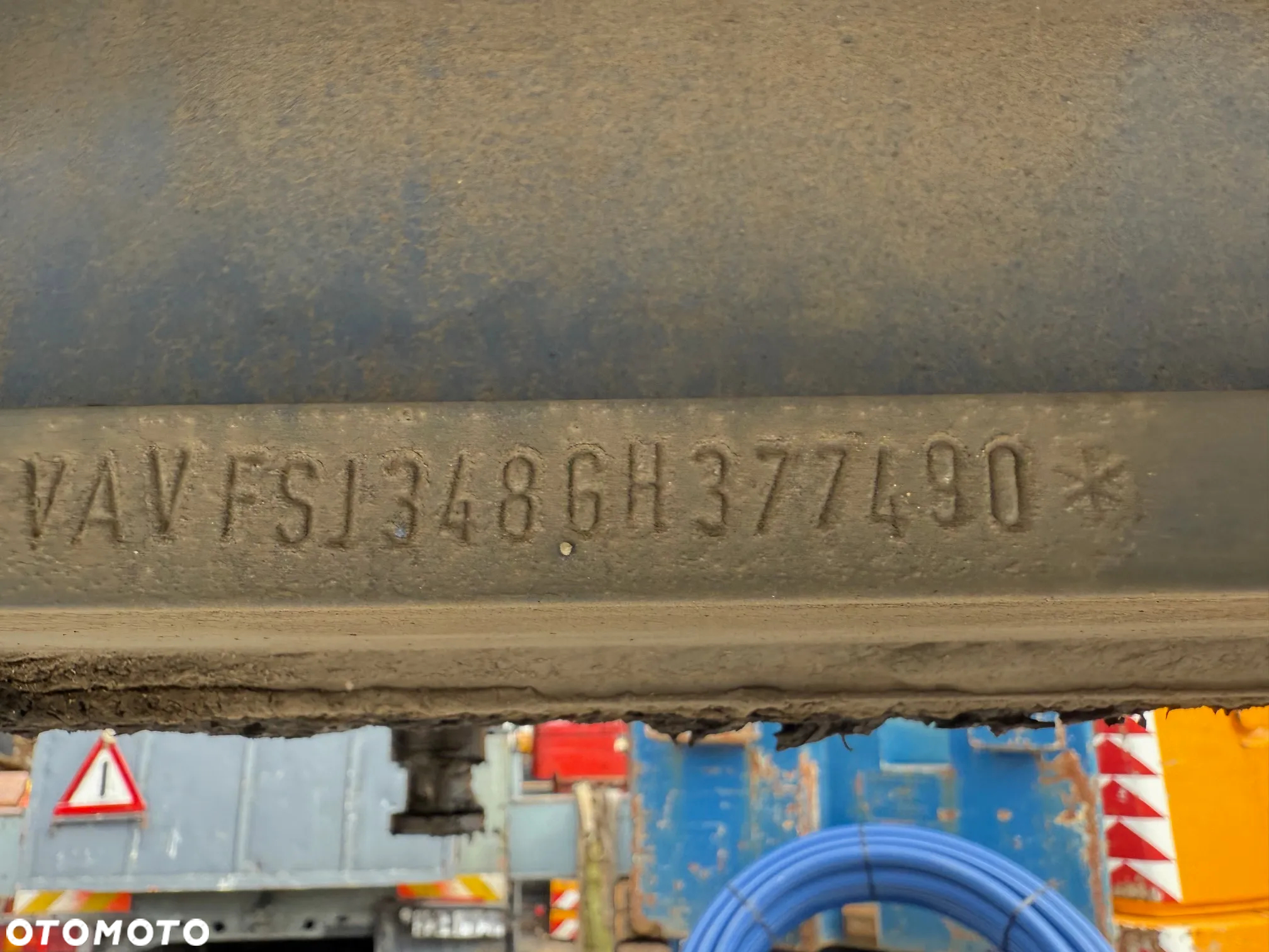Schwarzmuller Niskopodwoziowka - 8