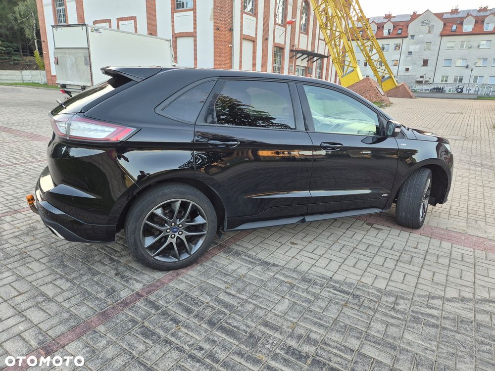 Ford Edge 2.0 TDCi Twin-Turbo 4WD ST-Line - 12