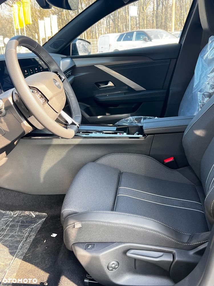 Opel Astra 1.2 T mHEV GS S&S eDTC - 8