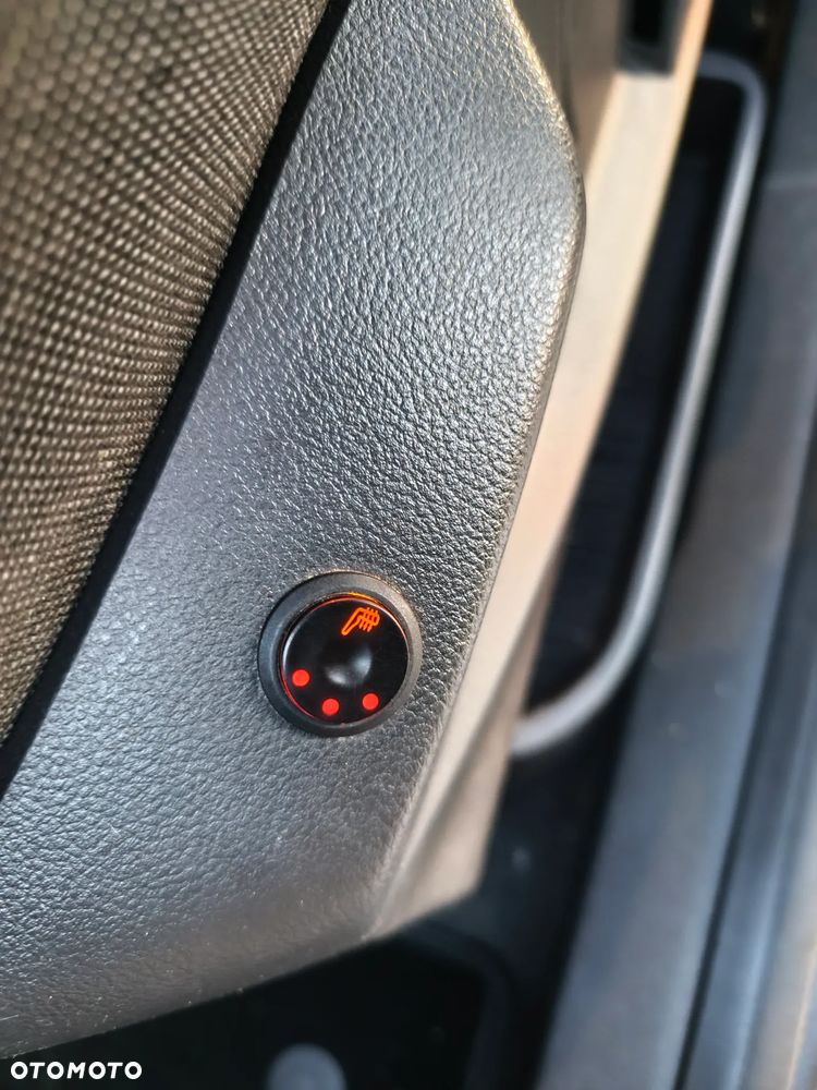 Ford Tourneo Connect Gr 1.5 TDCi Titanium - 22