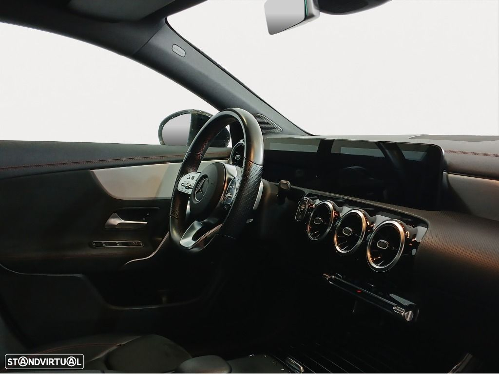 Mercedes-Benz CLA 180 - 12