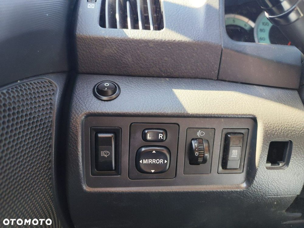 Toyota Corolla Verso - 15