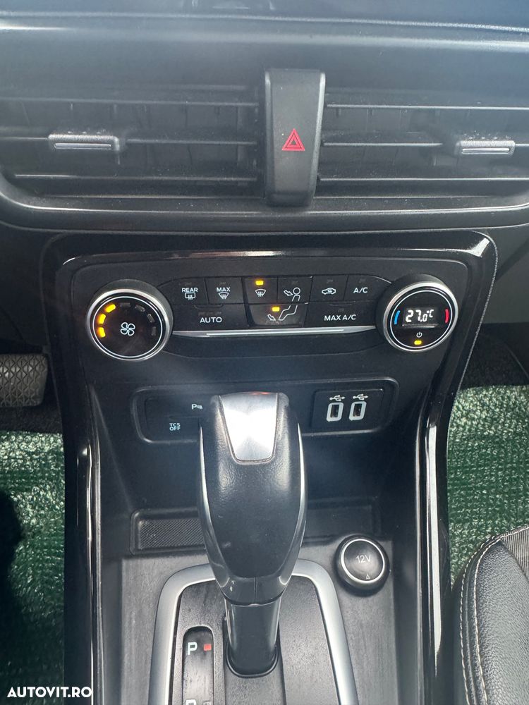 Ford EcoSport - 6