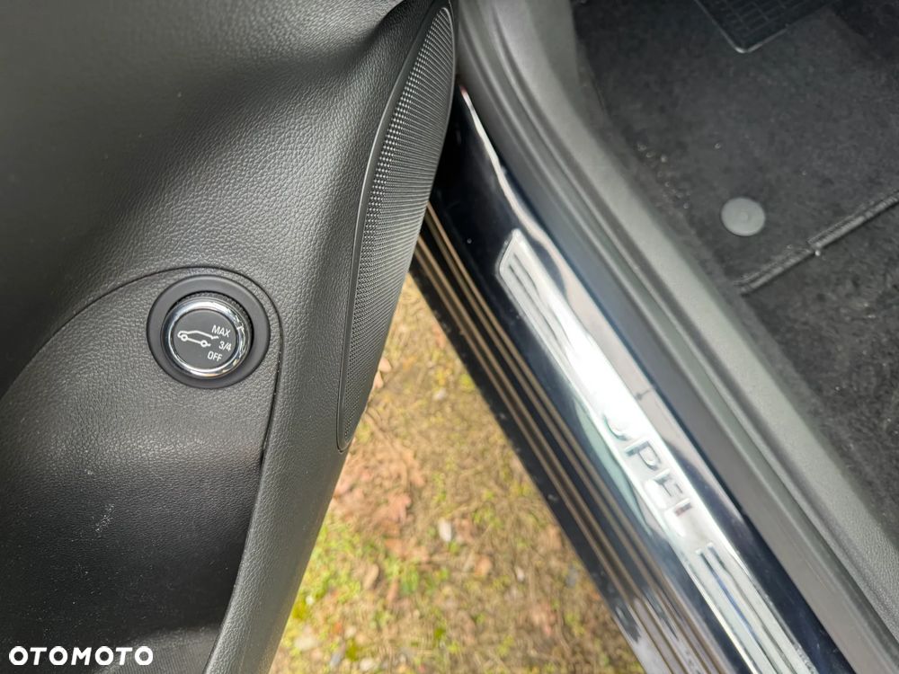 Opel Astra 1.4 T Elite - 5