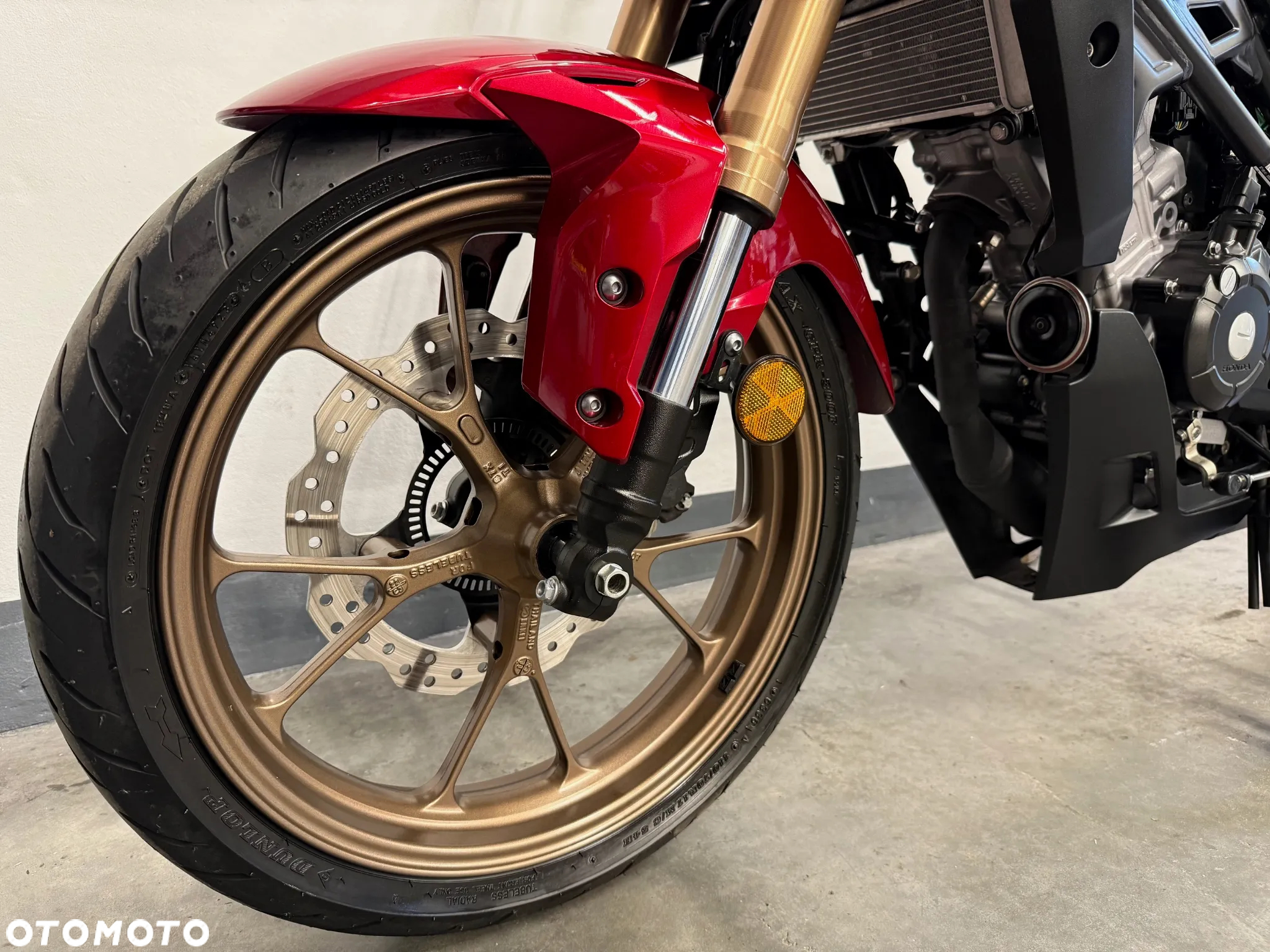 Honda CB - 25
