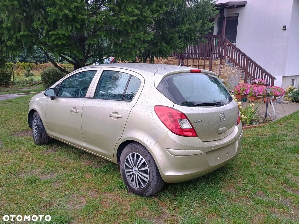 Opel Corsa - 5