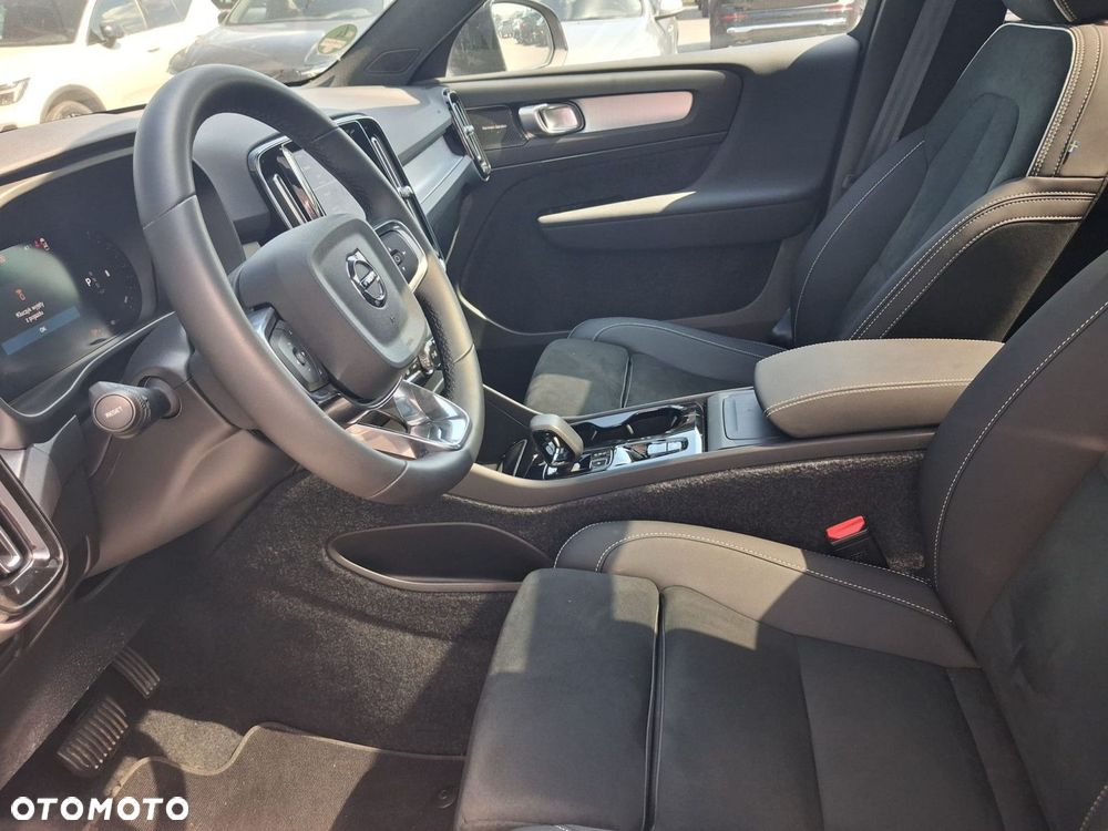 Volvo XC 40 - 11