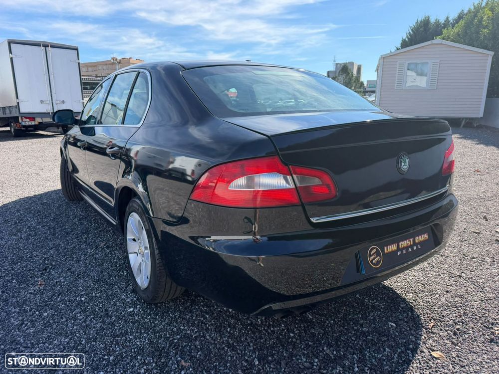 Skoda Superb 1.6 TDI Ambition - 28
