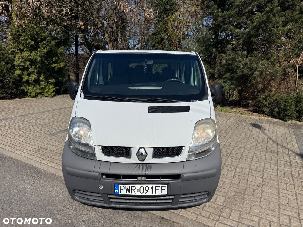 Renault Trafic - 2