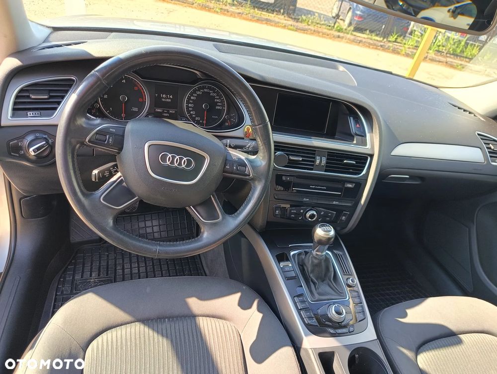Audi A4 Avant - 8