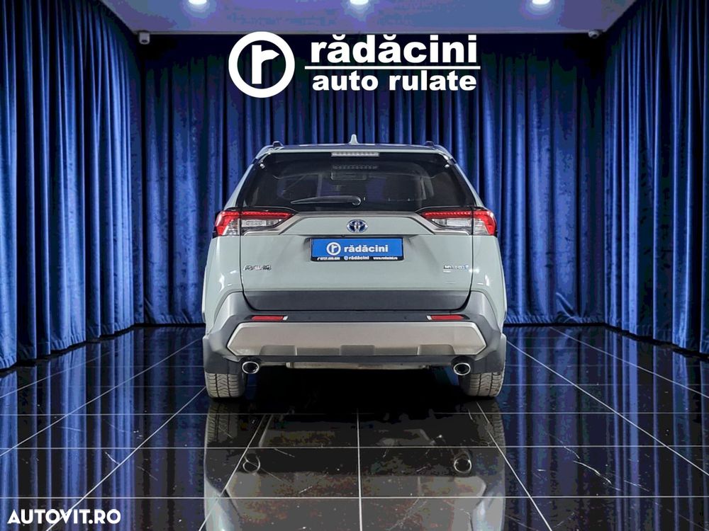 Toyota RAV4 - 9