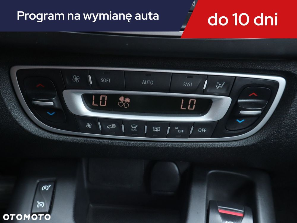 Renault Grand Scenic - 22