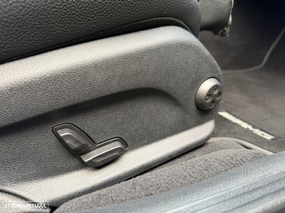 Mercedes-Benz E 300 de AMG Line - 19