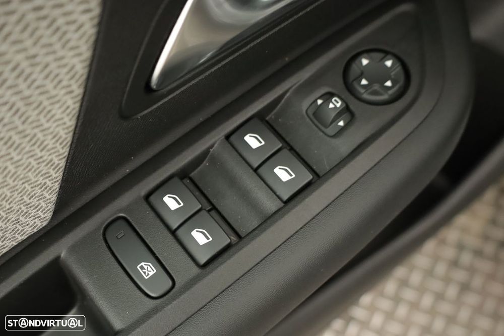 Citroën C4 1.2 PureTech Plus EAT8 - 18