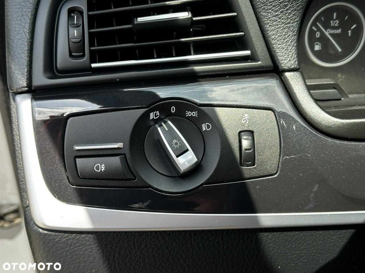 BMW Seria 5 525d Touring - 16