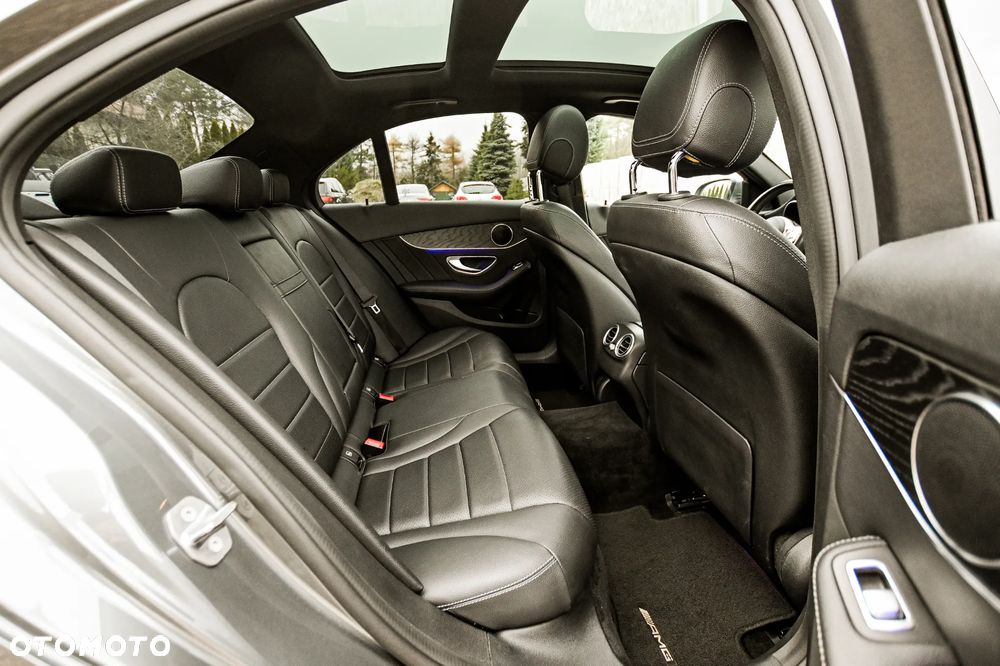 Mercedes-Benz Klasa C 200 d 9G-TRONIC AMG Line - 30
