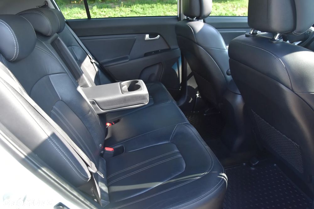 Kia Sportage 1.7 CRDI 2WD Vision - 12