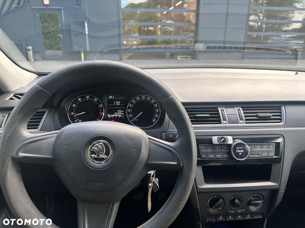 Skoda RAPID 1.2 TSI Active - 12