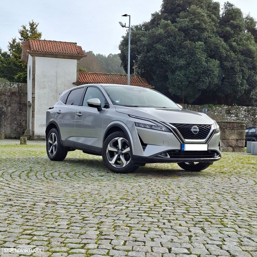Nissan Qashqai 1.3 DIG-T N-Connecta LED Xtronic - 2