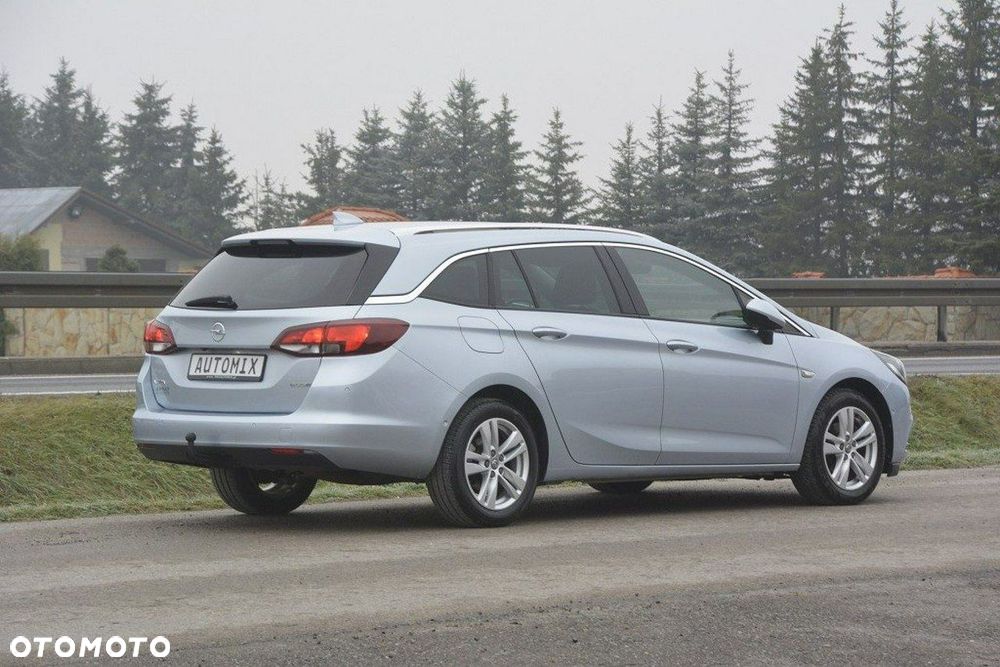 Opel Astra 1.6 D (CDTI) Start/Stop Innovation - 10