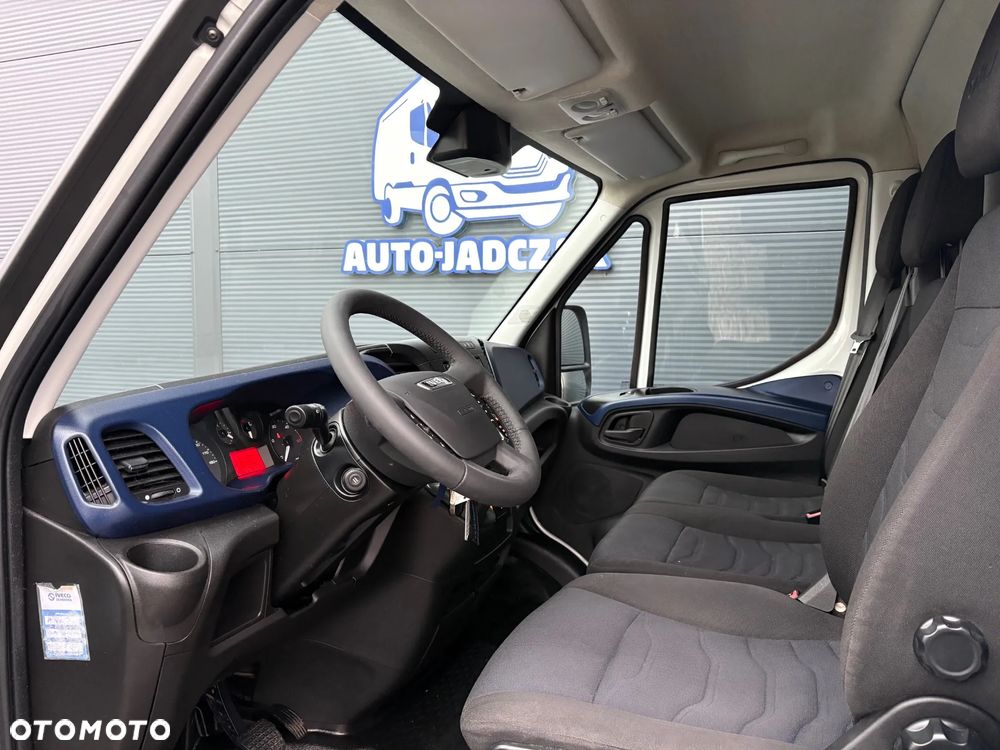 Iveco Daily 50C18 35C18 3.0 HPI Hi-Matic Kontener 8 palet + winda 750kg + drzwi boczne **Niski przebieg**Climatronic**Sprowadzony** - 8
