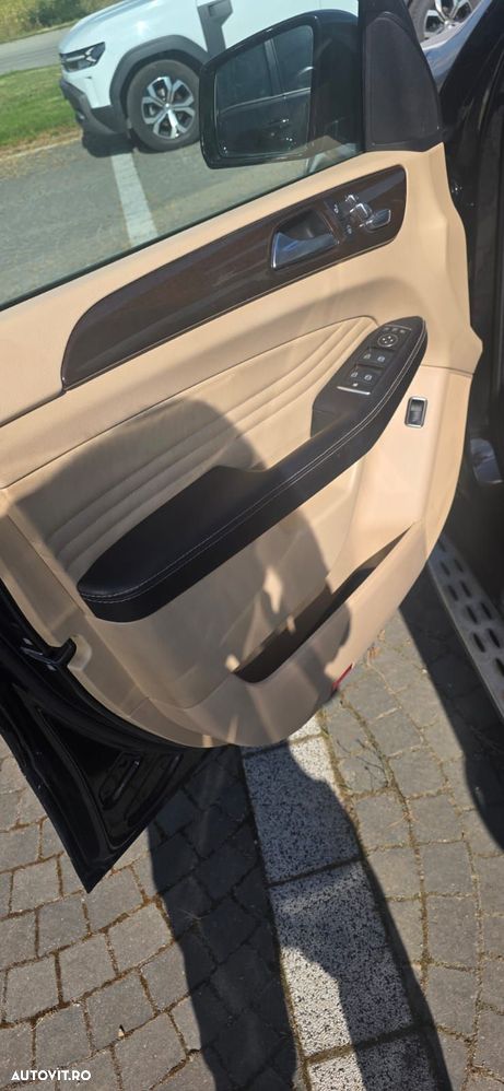Mercedes-Benz GLE 350 d 4MATIC - 6