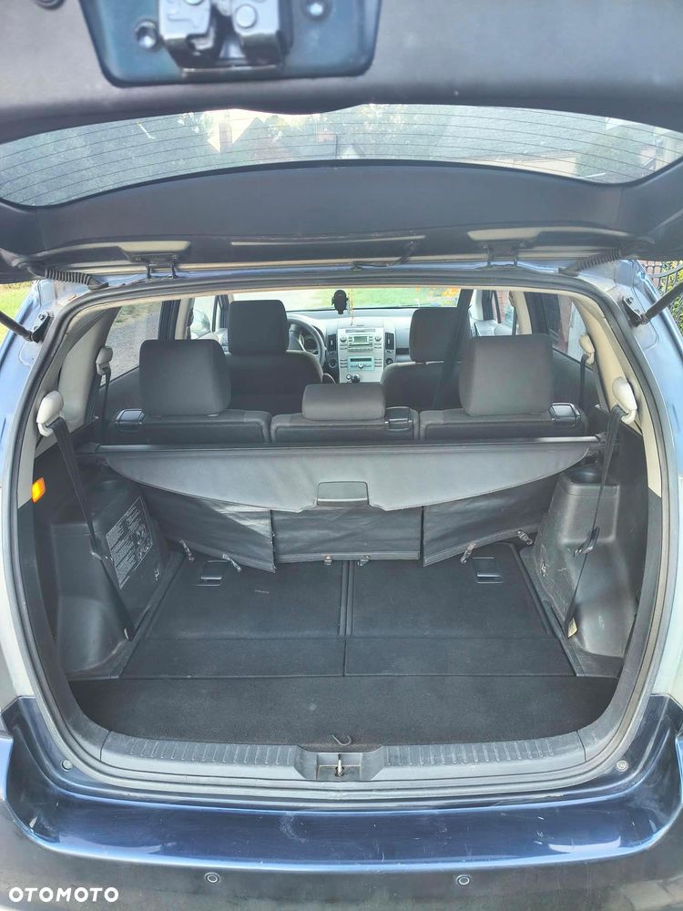 Toyota Corolla Verso 2.0 D-4D Sol 7os - 11
