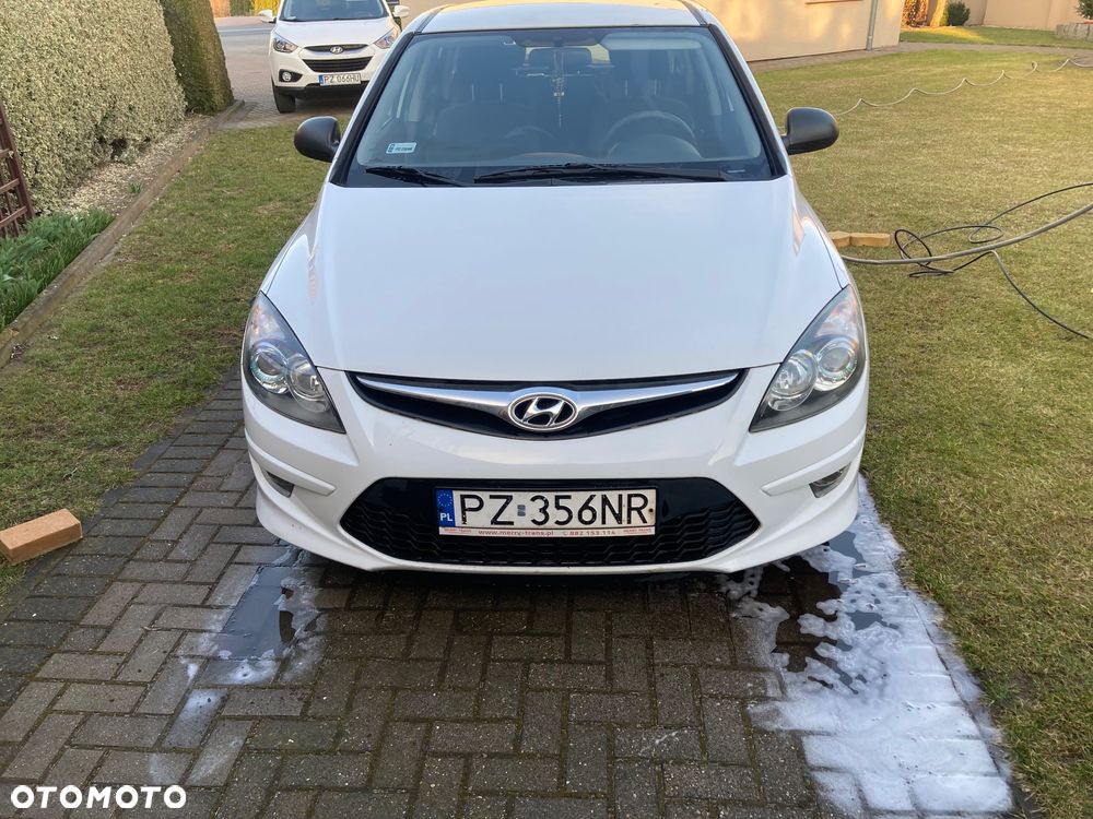 Hyundai i30 1.4 Blue Comfort - 4
