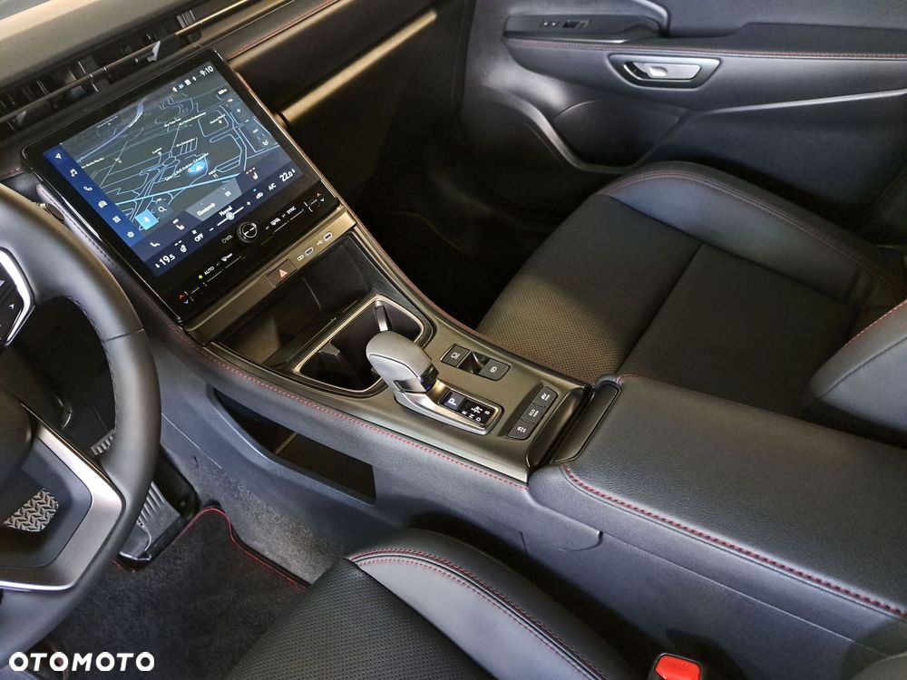 Lexus LBX 1.5 Hybrid Emotion - 28