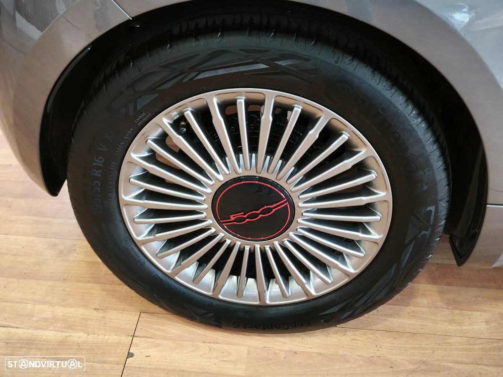 Fiat 500e 23,8kWh Red - 54