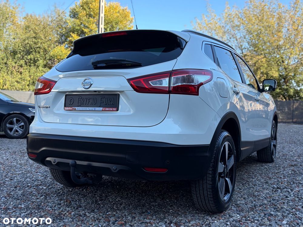 Nissan Qashqai 1.6 DIG-T 360 - 9